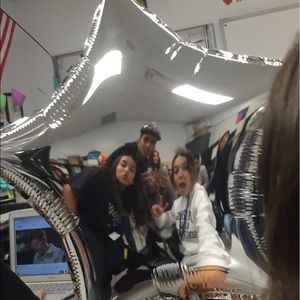 Meet your Posher, Maria